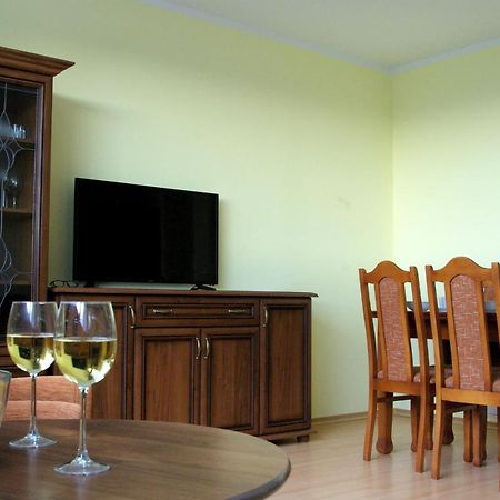 Apartament Z Widokiem Na Latarnie Appartamento Kołobrzeg Esterno foto