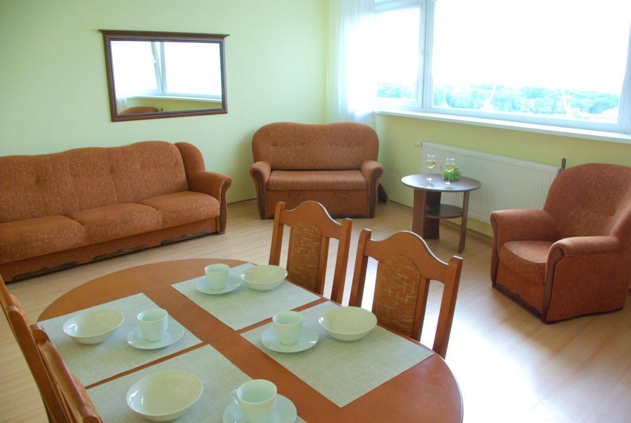 Apartament Z Widokiem Na Latarnie Appartamento Kołobrzeg Esterno foto