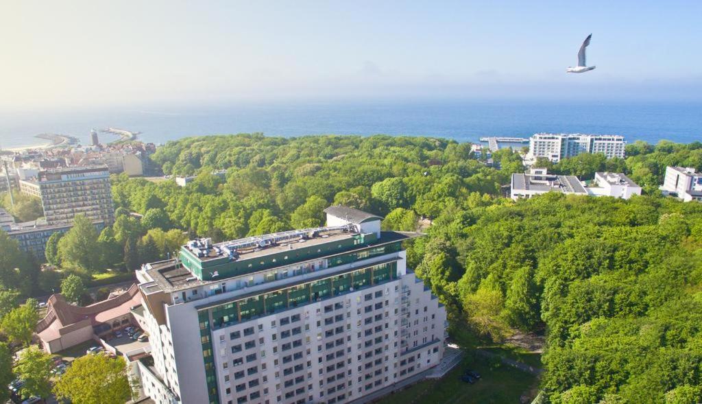 Apartament Z Widokiem Na Latarnie Appartamento Kołobrzeg Esterno foto